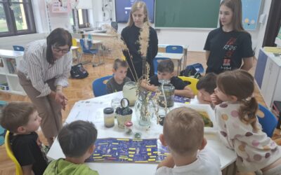 Istraživački dan uz vodu – učenje, otkrivanje i origami leptiri