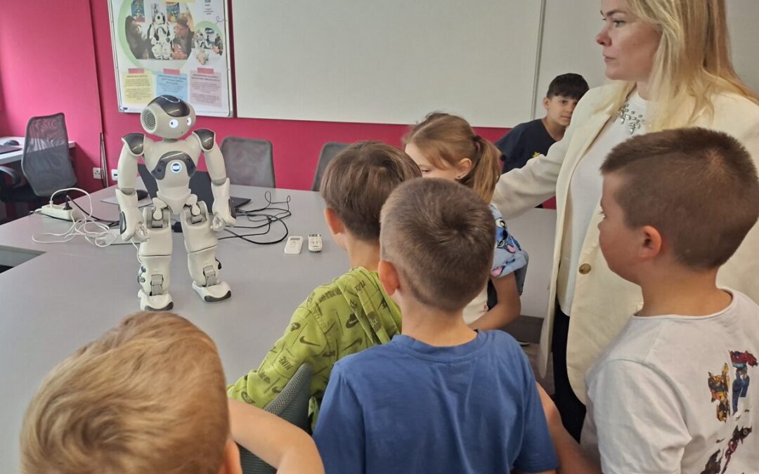 Upoznavanje humanoidnog robota NAO